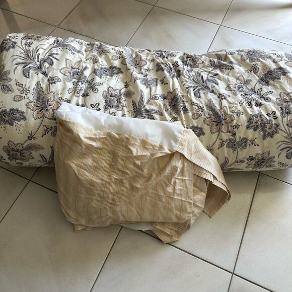 Ralph Lauren Colonial Jacobean Floral Beige Gray Comforter Skirt Set Queen - Picture 3 of 10